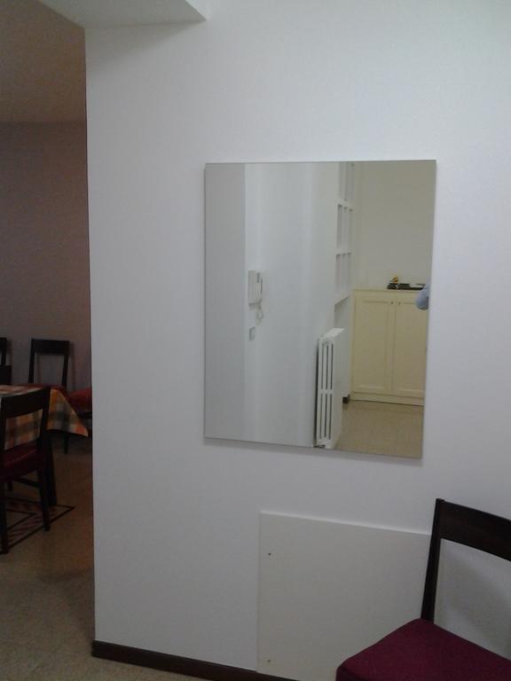 Apartment Largo Del Teatro Porto San Giorgio Exteriör bild